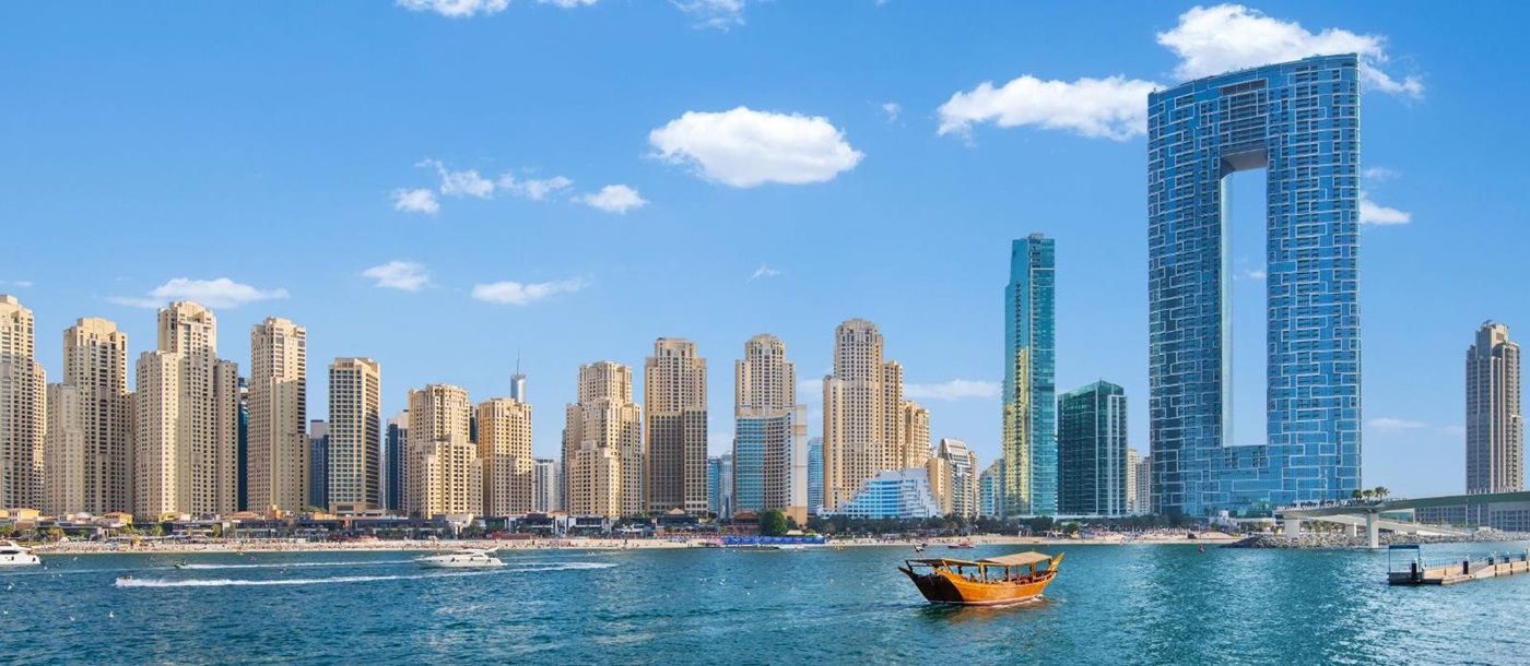 luxury resort Address in Dubai and the skyline