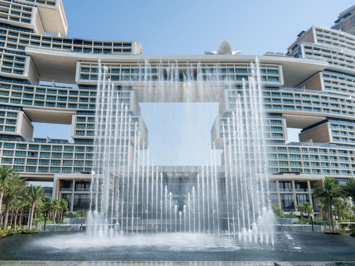 Skyblaze fountain water show at Atlantis The Royal on the Palm Jumeirah in Dubai