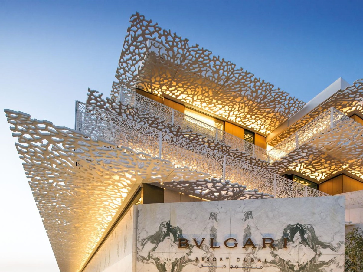 Resort entrance at Bulgari Resort Dubai on Jumeirah Bay island