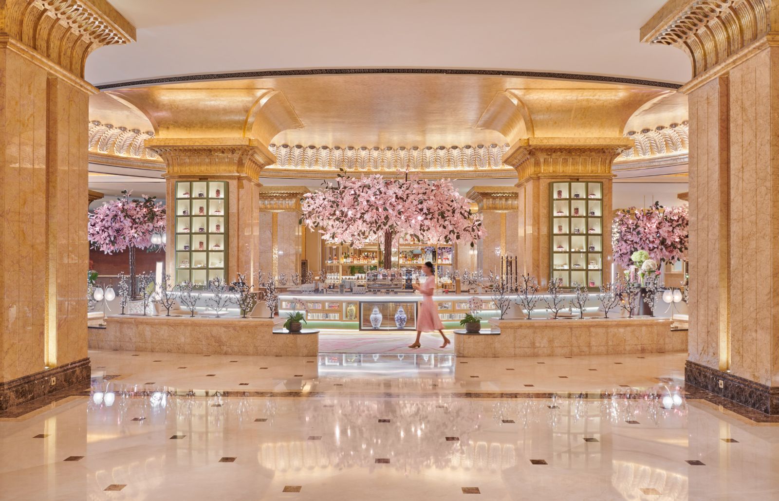 Episodes eatery complex at Emirates Palace Mandarin Oriental in Abu Dhabi
