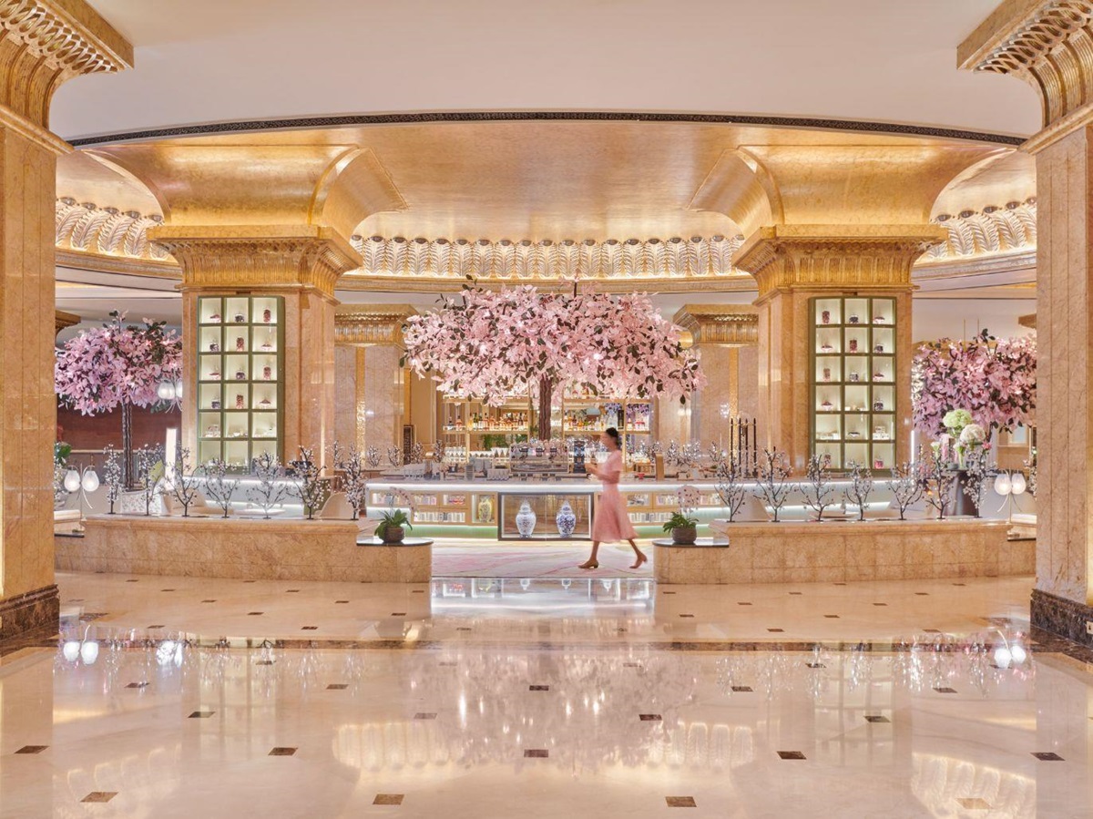Episodes eatery complex at Emirates Palace Mandarin Oriental in Abu Dhabi