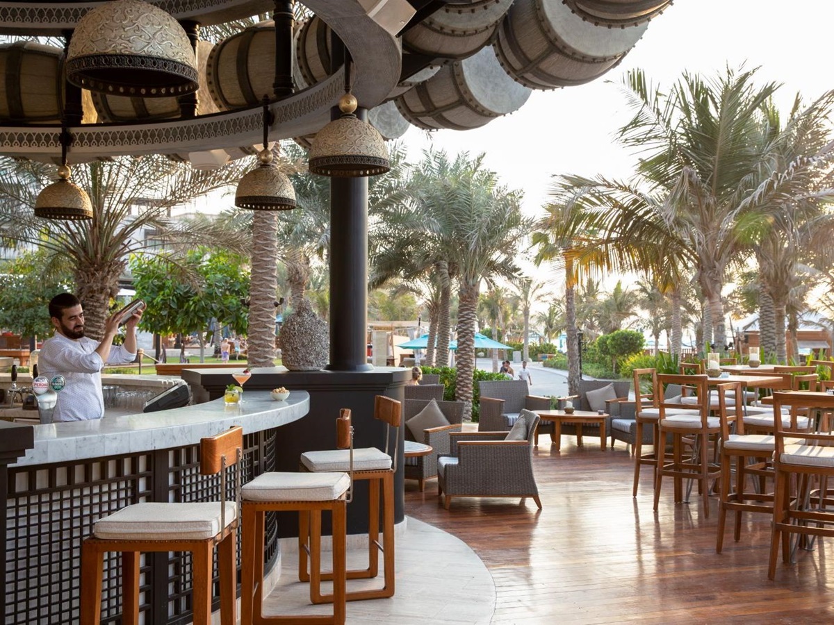 Bar at Jumeirah AL Naseem in DUbai