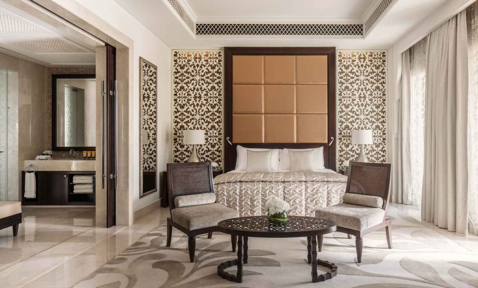 One&Only The Palm-Dubai Villa Master Bedroom