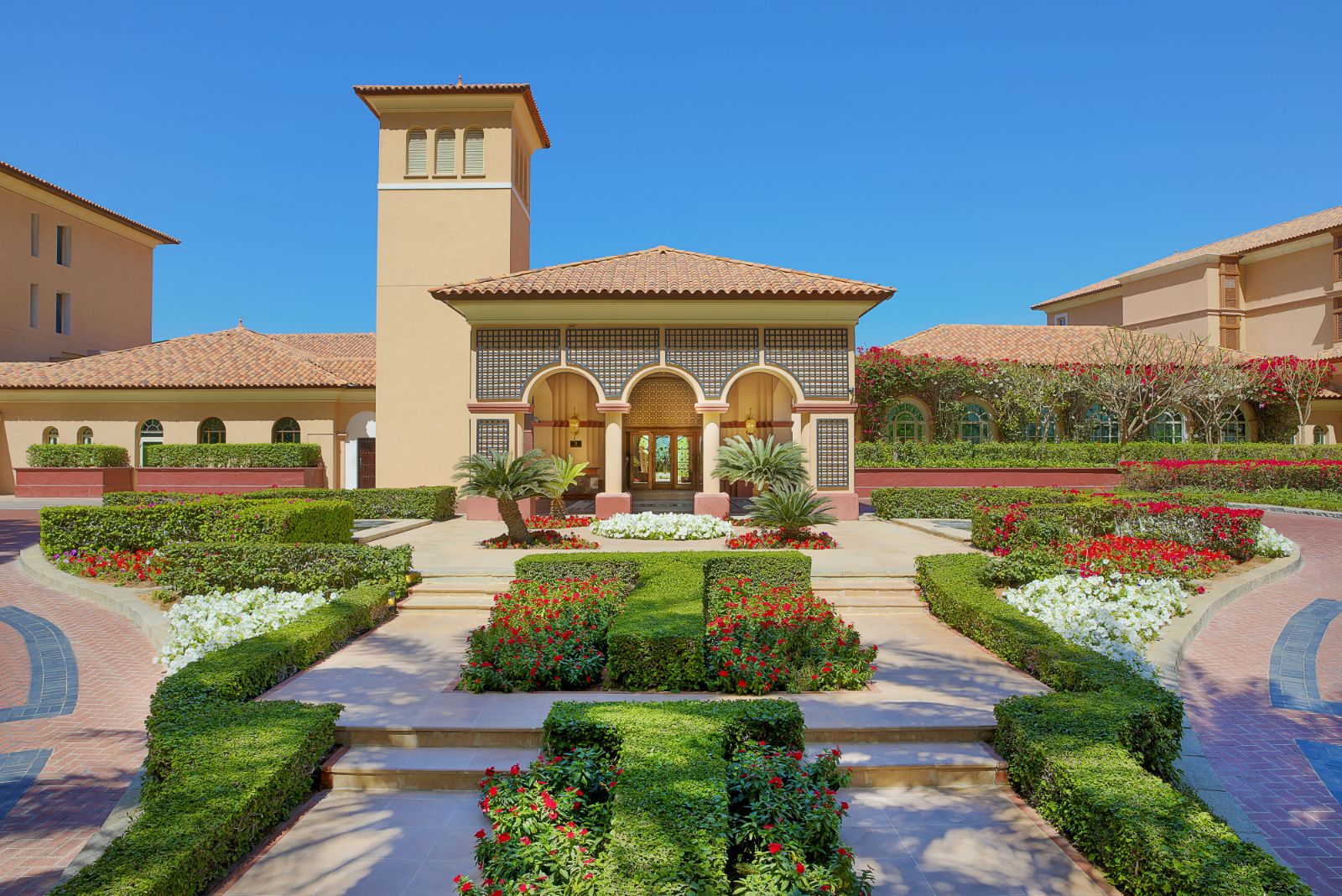Gardens and exterior of The Ritz Carlton Dubai 