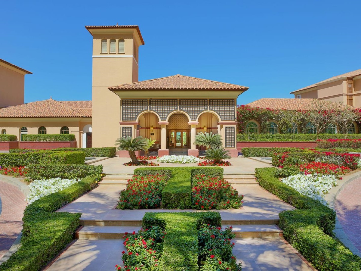 Gardens and exterior of The Ritz Carlton Dubai