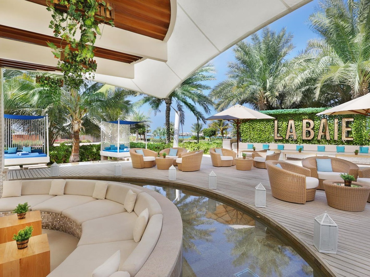 La Baie bar at The Ritz Carlton Dubai