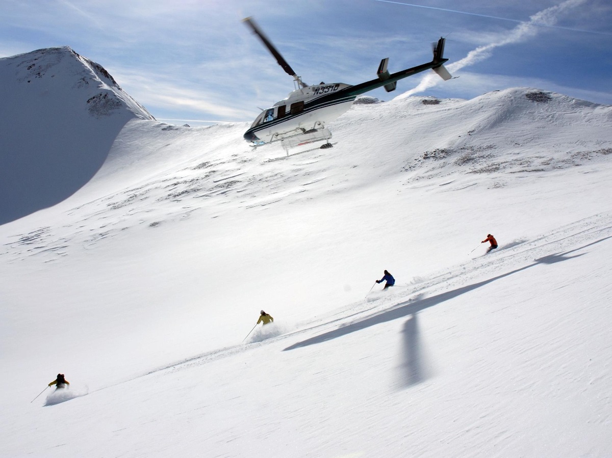 Heli skiing near Dunton Hot Springs, USA