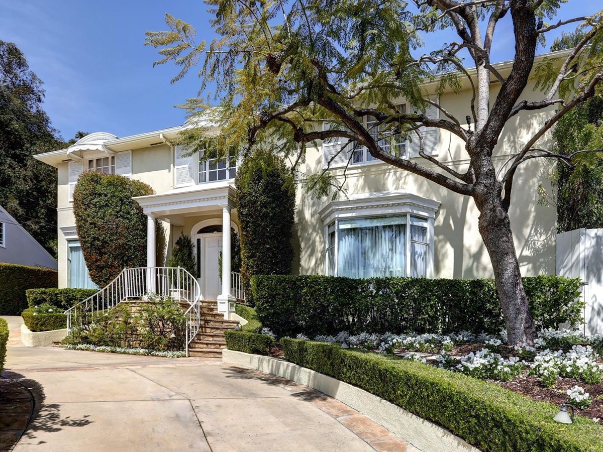 Exterior entrance at Flicker Way Estate villa in Los Angeles, USA