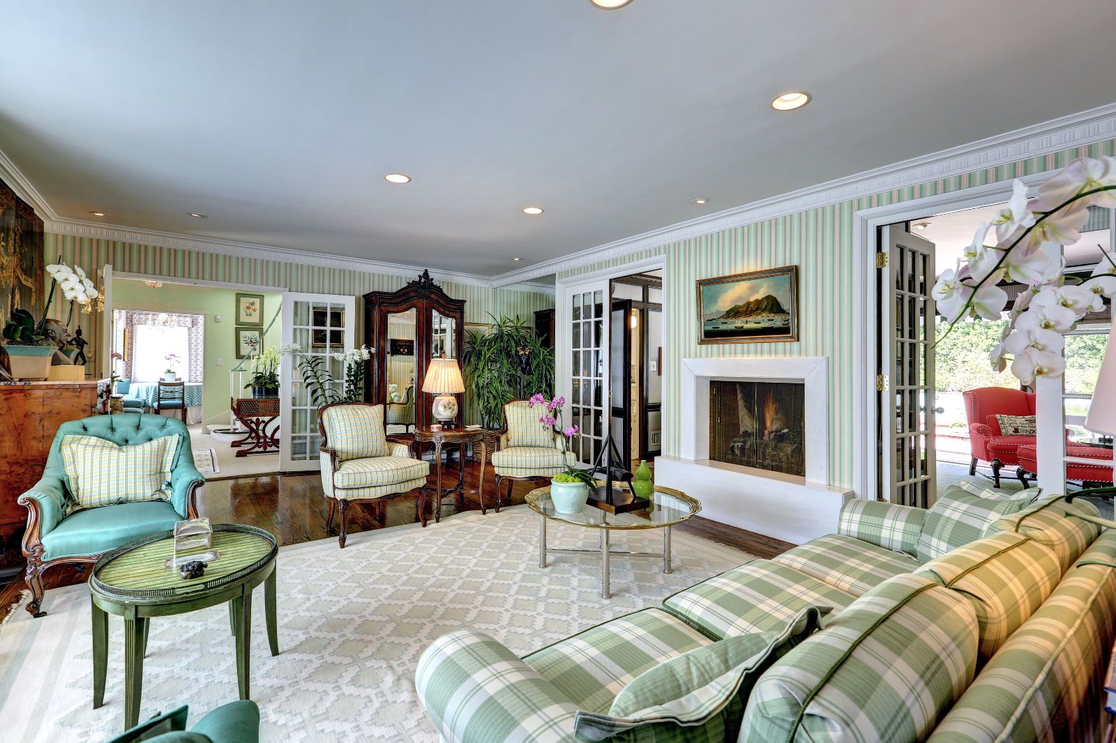 Lounge at Flicker Way Estate villa in Los Angeles, USA