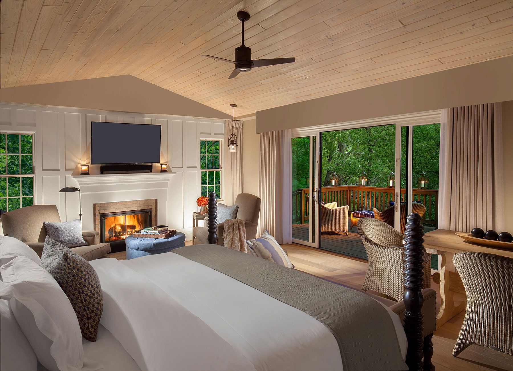 The double bedroom in l'Auberge de Sedona, USA