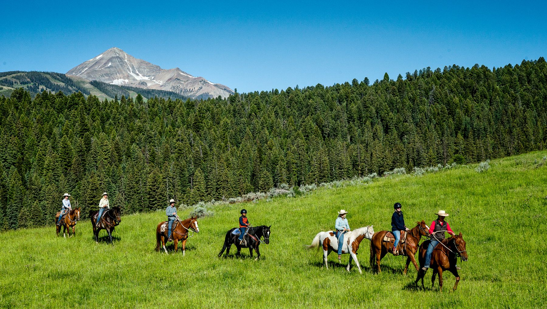 Lohman Ranches Lone Mountain Ranch Montana | Luxury Ranch Near Yellowstone | Red Savannah