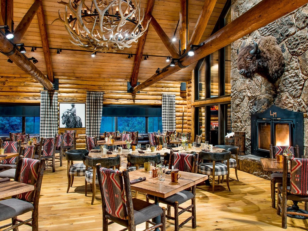 Horn & Cantle restaurant at Lone Mountain Ranch in Montana