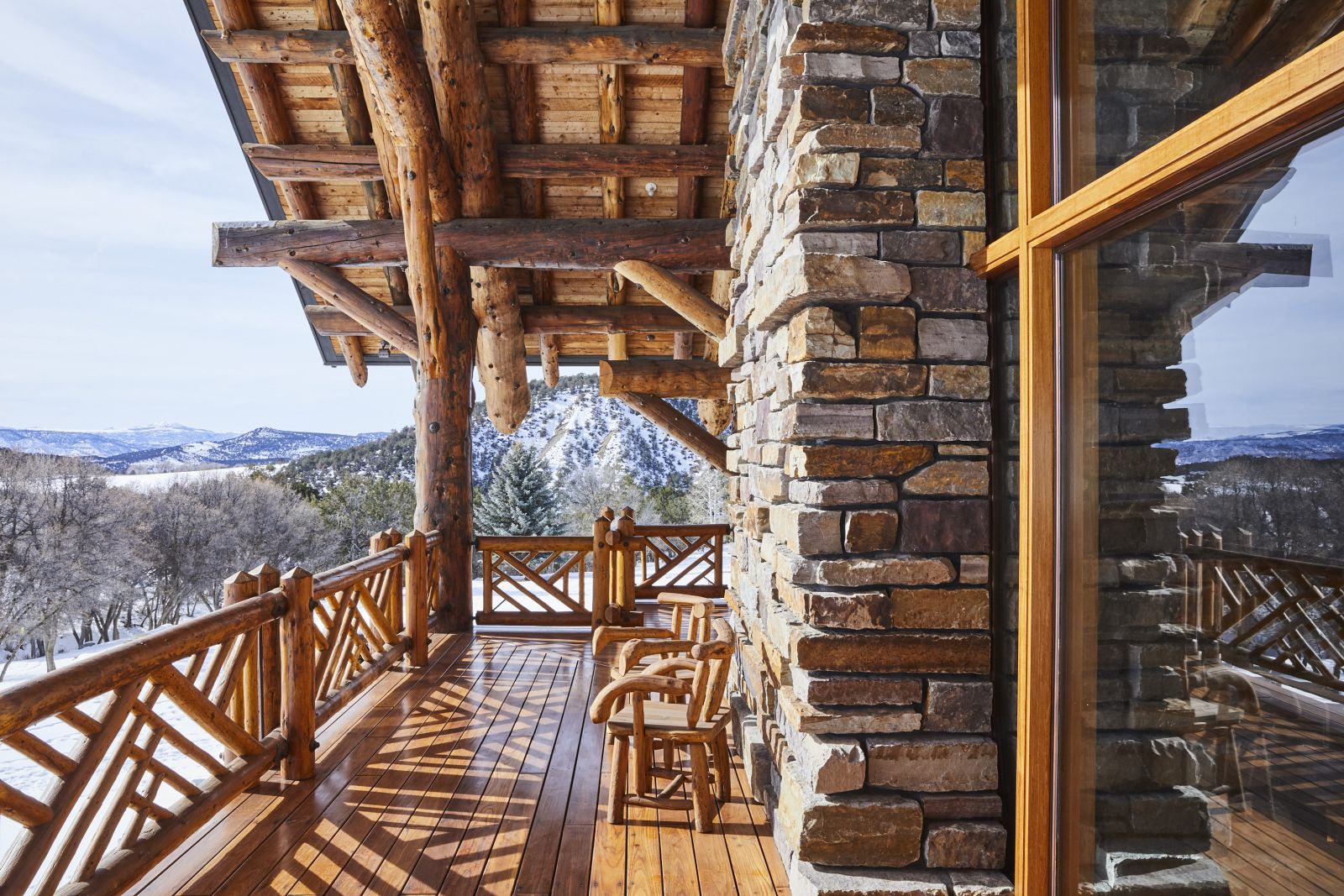 Guest suite ranch balcony at Sleeping Indian Lodge in Colorado, USA