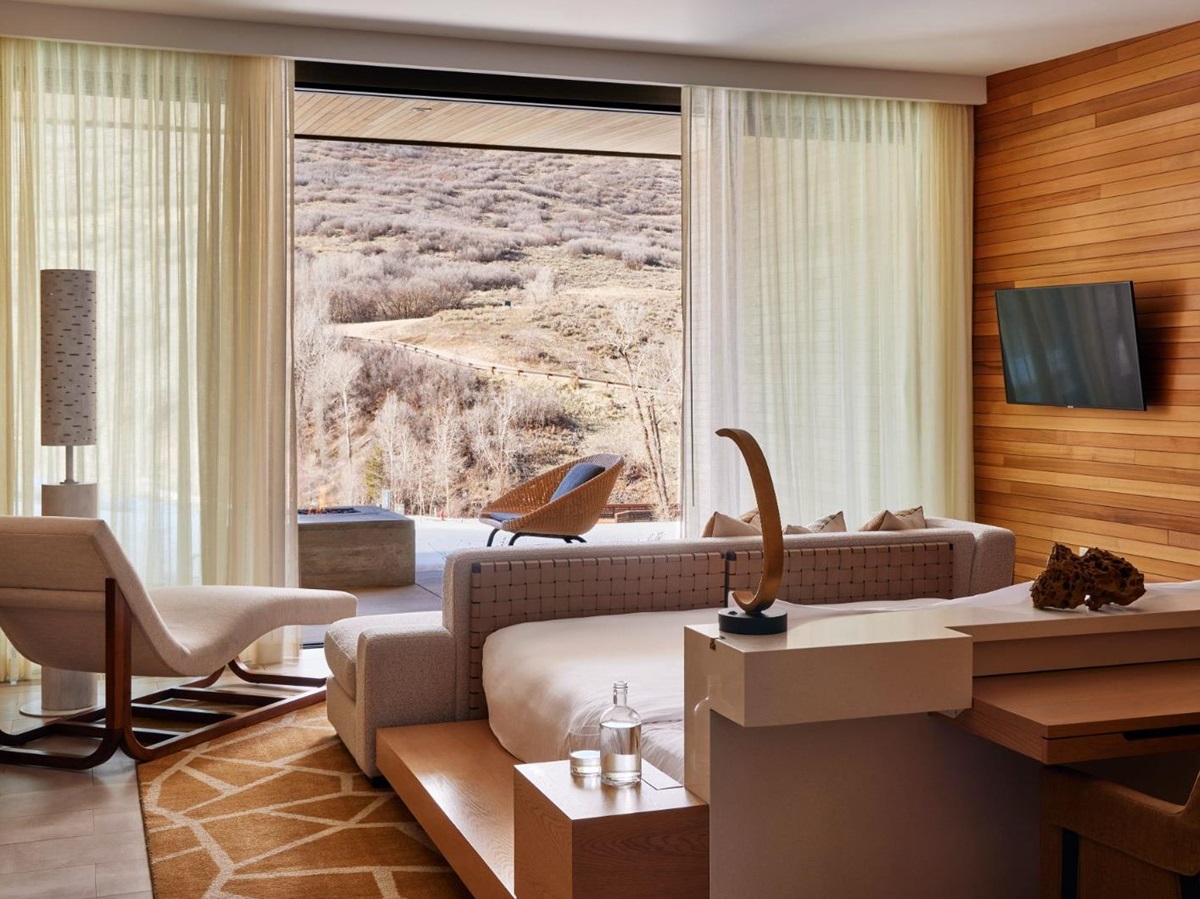 Earth Suite Bedroom at luxury lodge The Lodge at Blue Sky