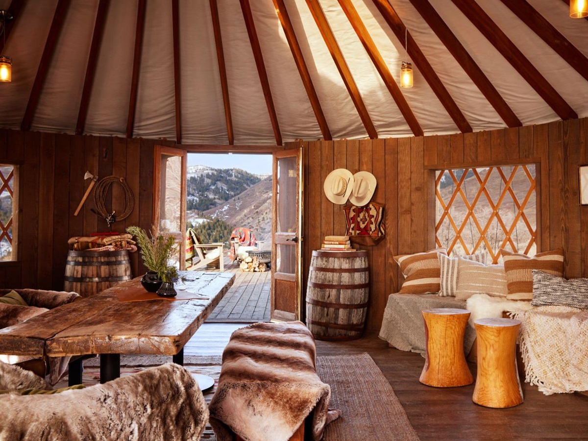 Yurt at luxury lodge The Lodge at Blue Sky
