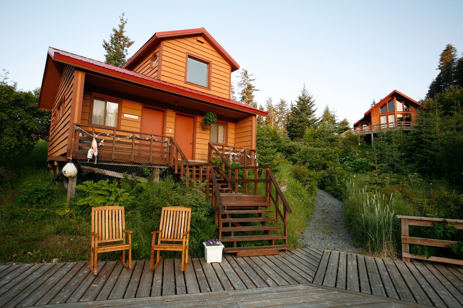 Stellers Jay Cabin at Tutka Bay Lodge in Alaska, USA
