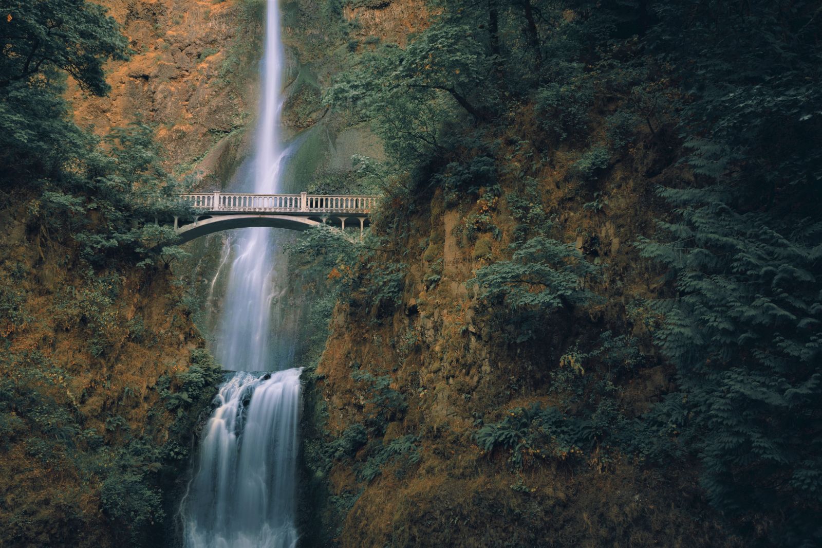 Multnomah Falls in Oregon