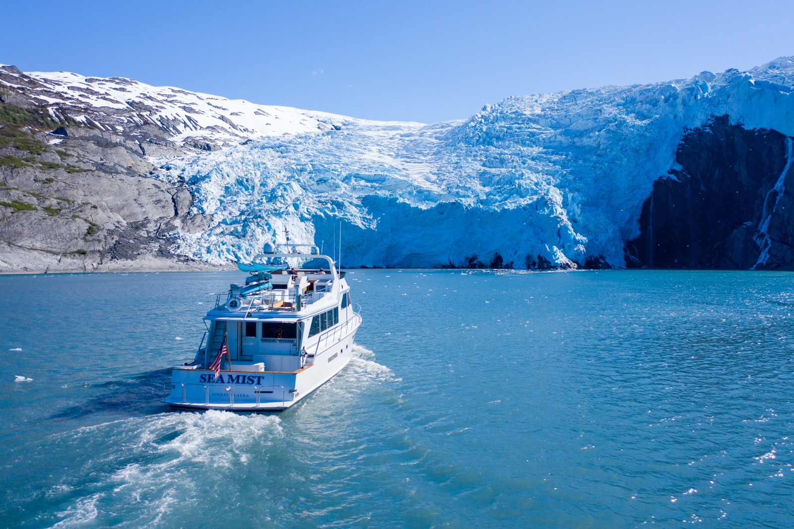 Sea Mist boat heading towards a glacier