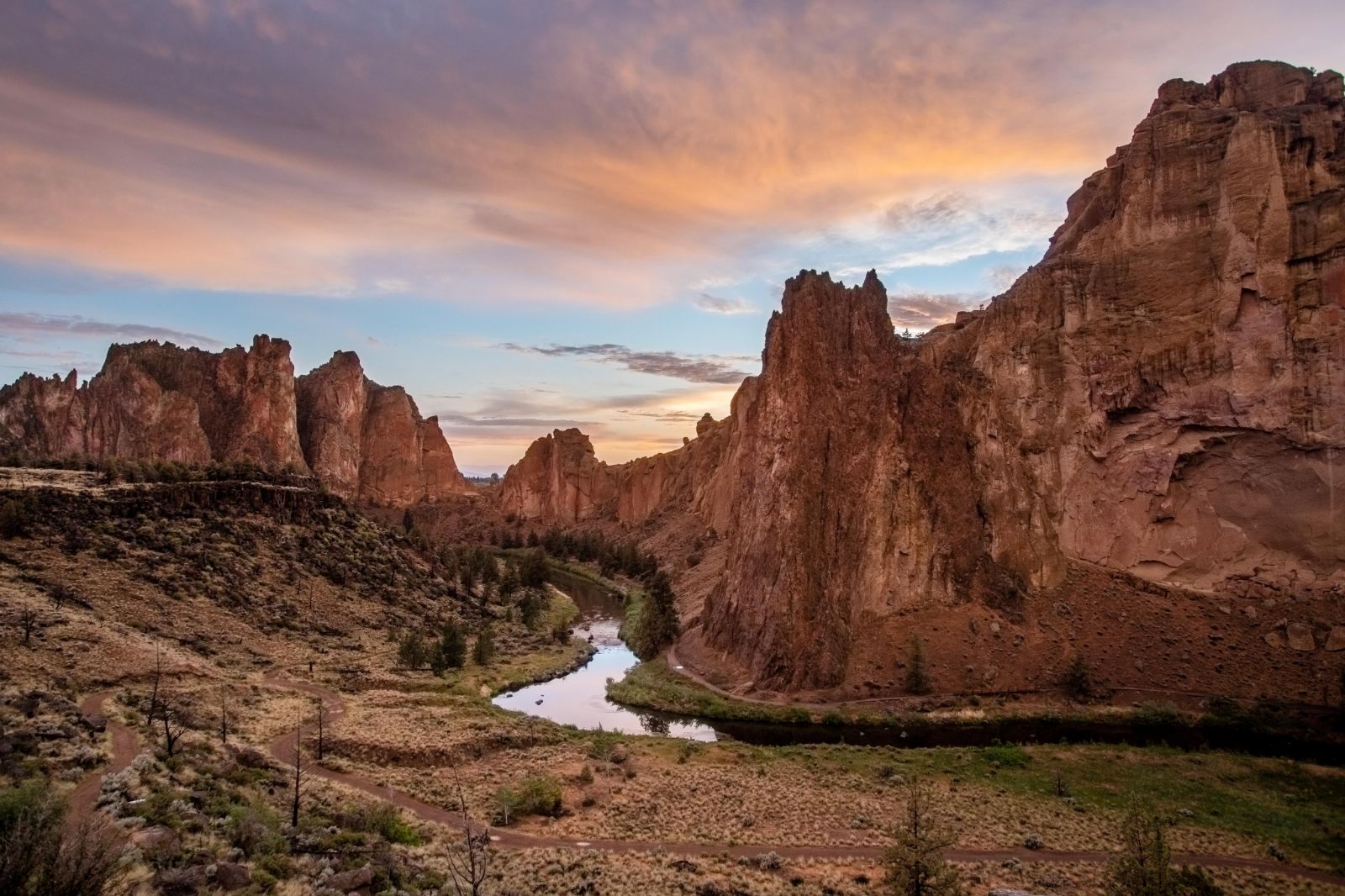 Smith Rock in State Park, Oregon