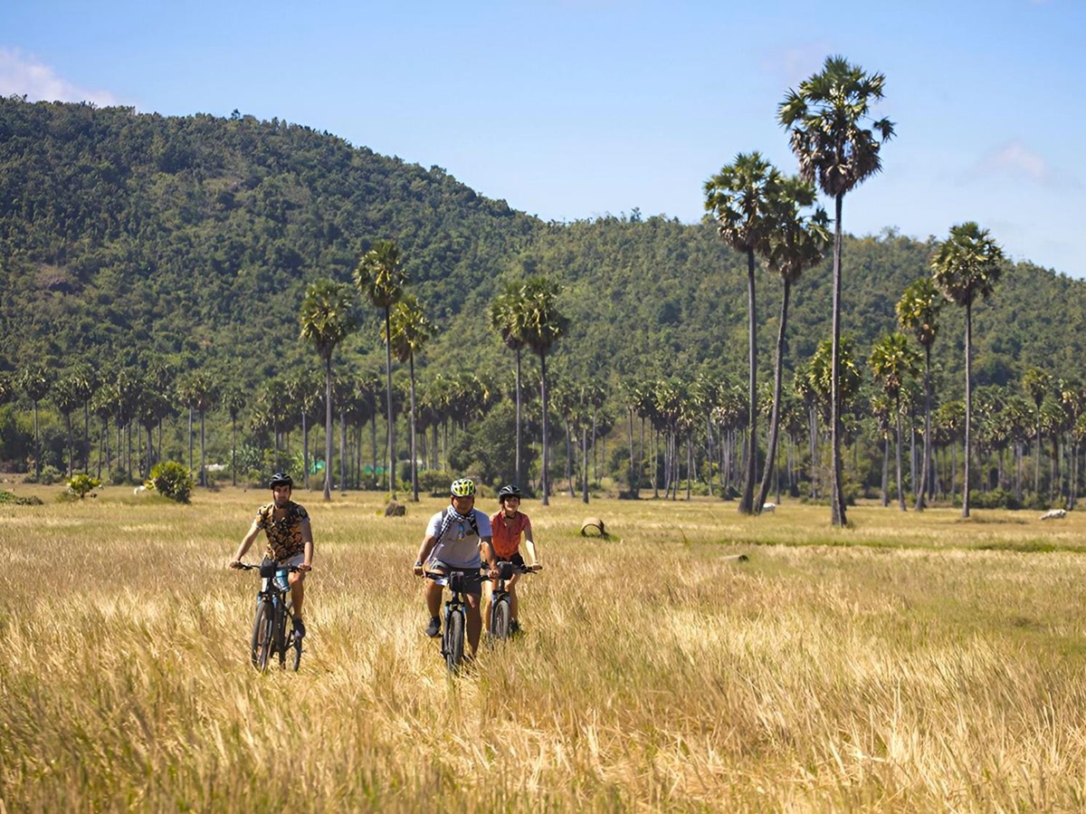 Cycling excursion from the Aqua Mekong river cruise in Vietnam
