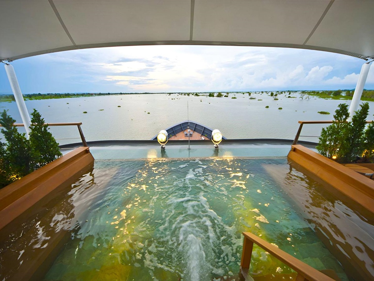 Plunge pool onboard the Aqua Mekong river cruise in Vietnam