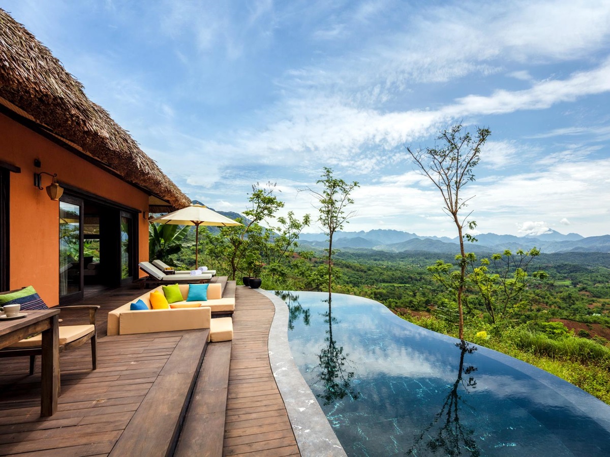 Swimming pool at Avana Retreat in Vietnam