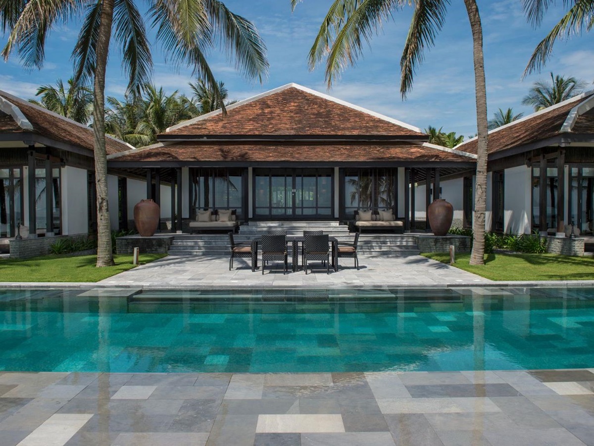 Pool in front of a one bedroom villa at luxury resort Four seasons Nam Hai