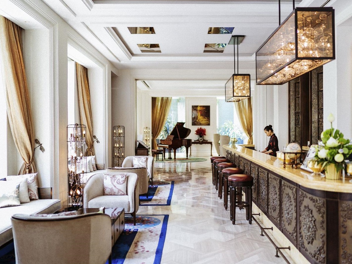 Cafe des Beaux Arts at Hotel des Artes Saigon in Vietnam