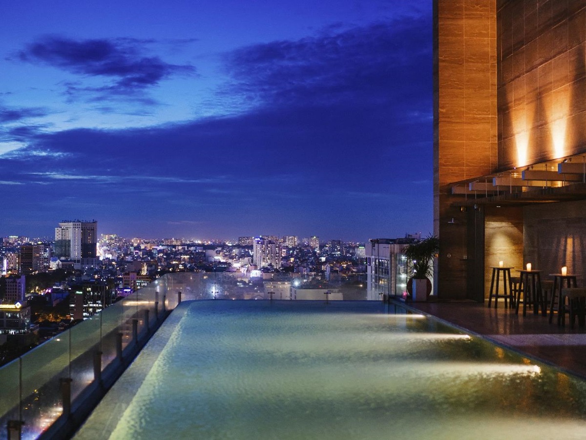 The rooftop bar at Hotel des Arts Saigon in Vietnam