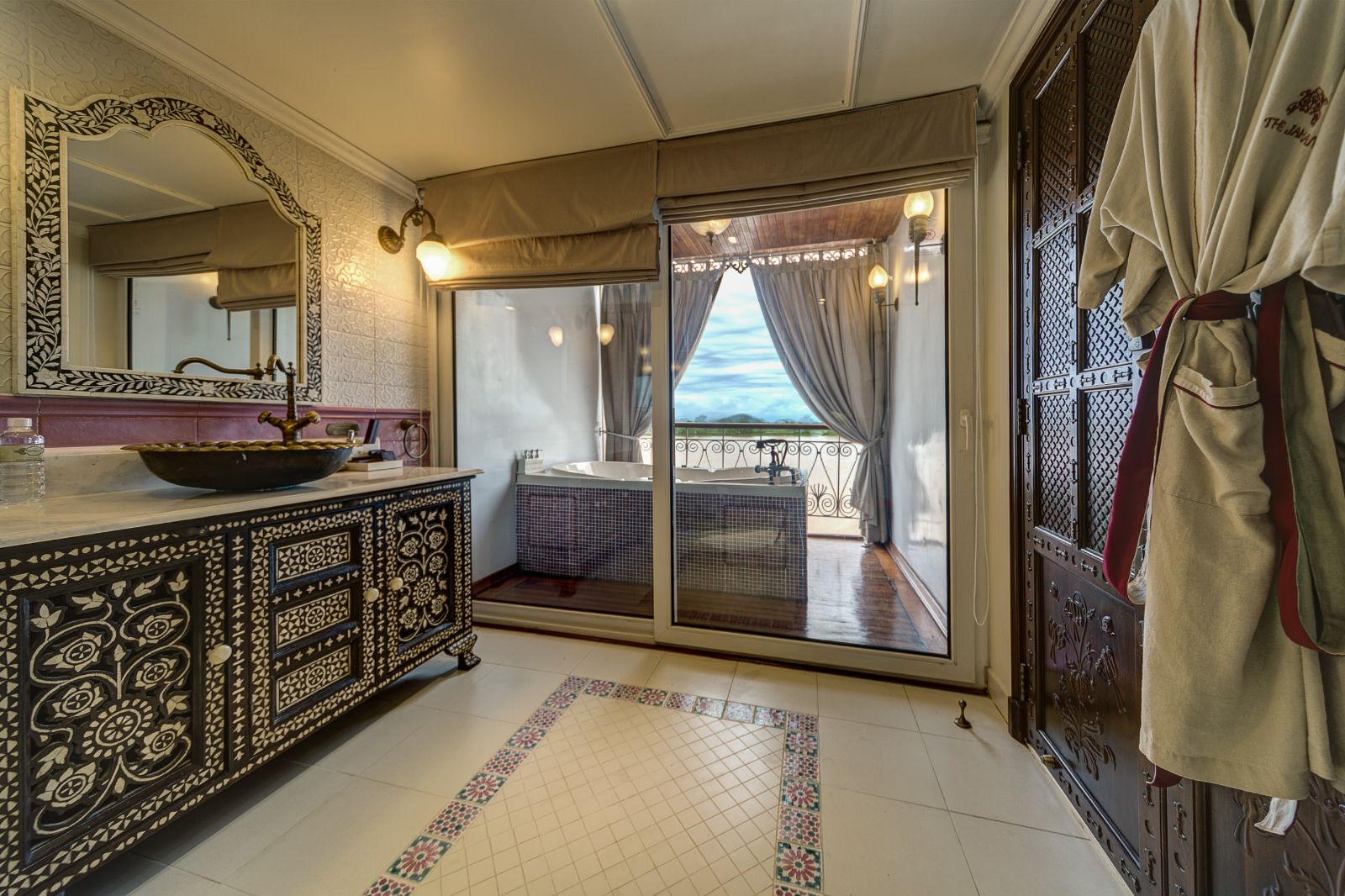 Taj Suite bathroom onboard The Jahan Mekong River cruise in Vietnam