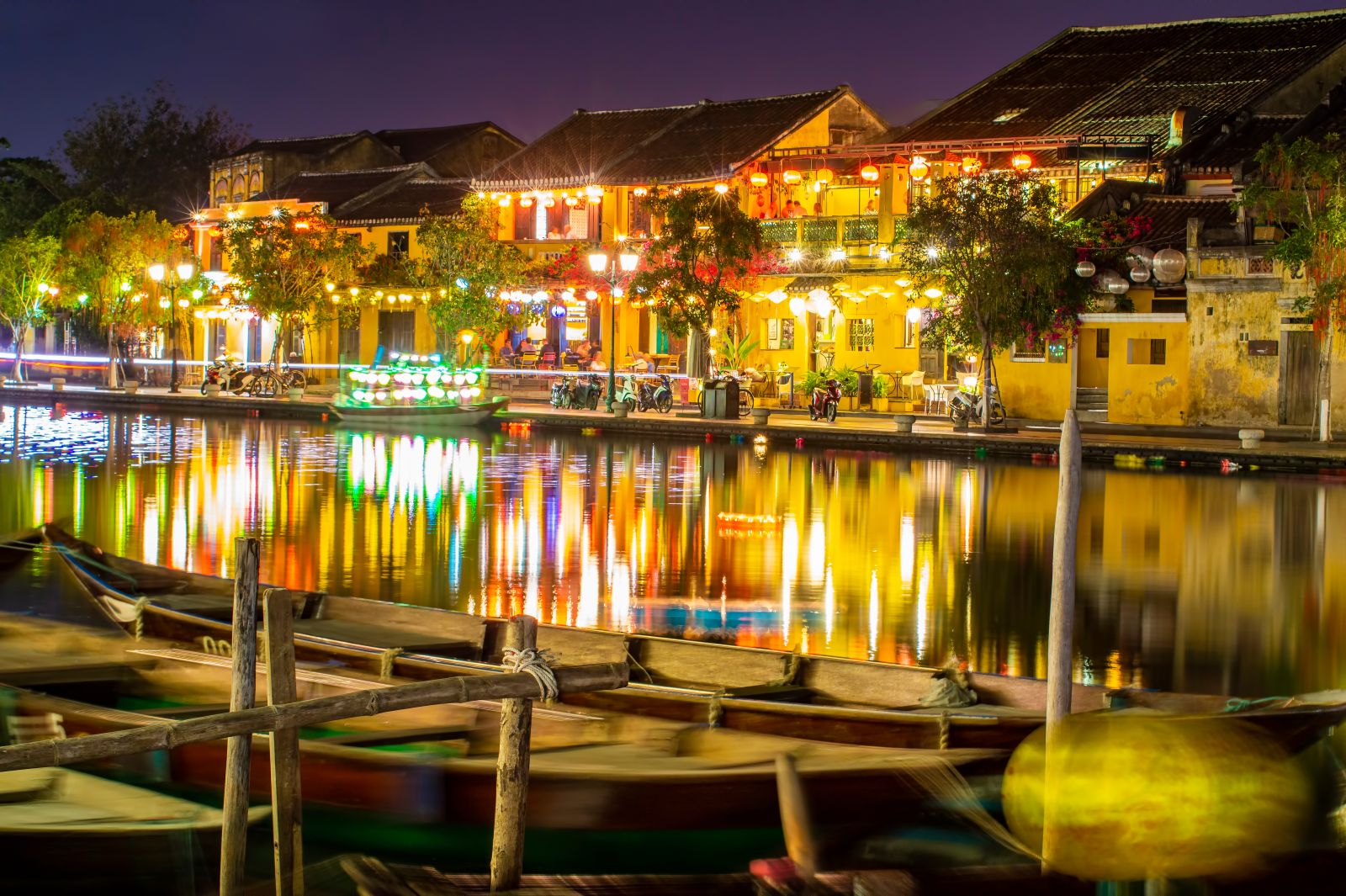 View of boats and Hoi An illuminated by night