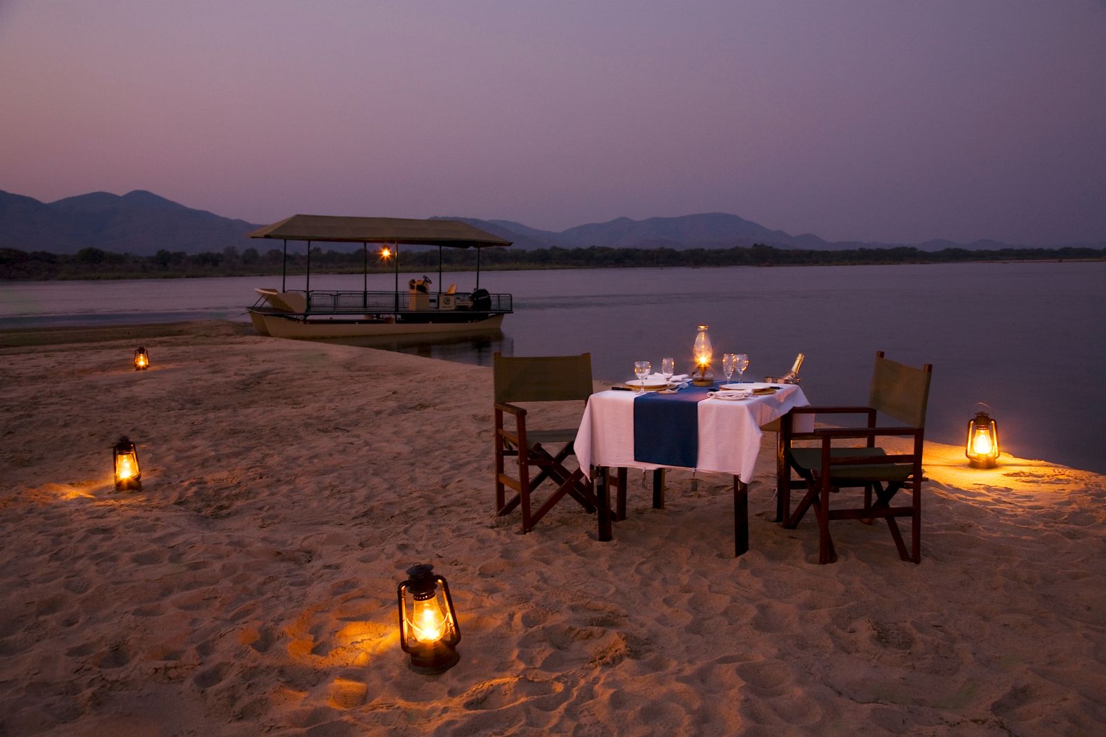 Sandbar dinner at Chiawa Camp in Zambia 