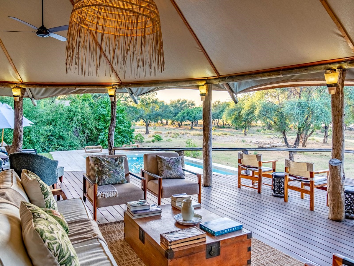Living area at Dulini Anabezi in the Lower Zambezi National Park
