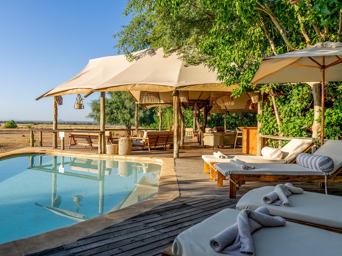 Swimming pool on the Mushika Deck at Dulini Anabezi in the Lower Zambezi National Park