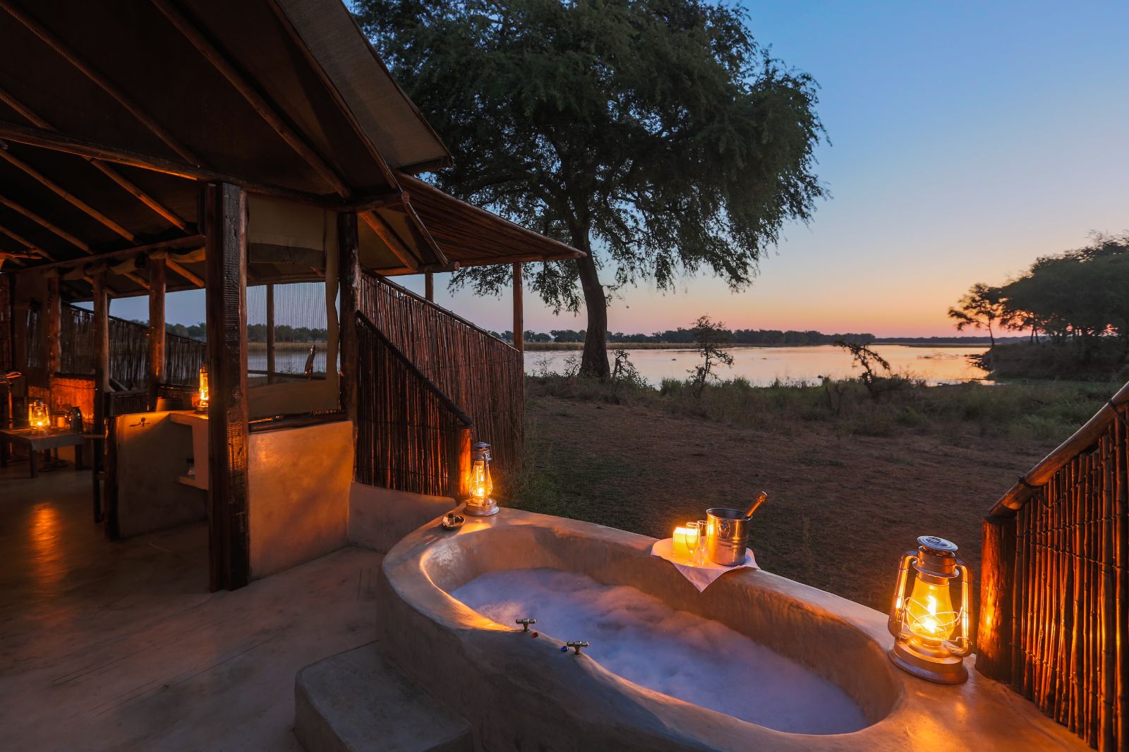 Bathtub and view of Old Mondoro in the Lower Zambezi National Park