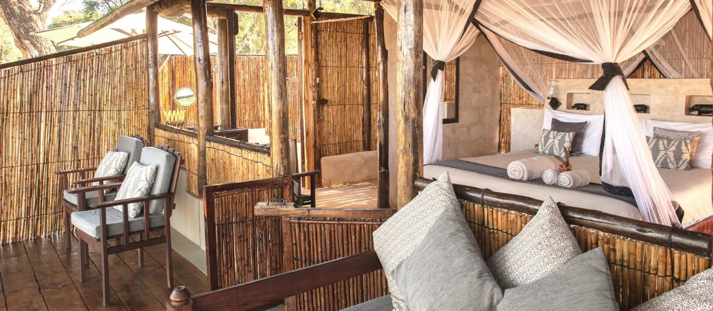 Guest bedroom at Old Mondoro in the Lower Zambezi National Park