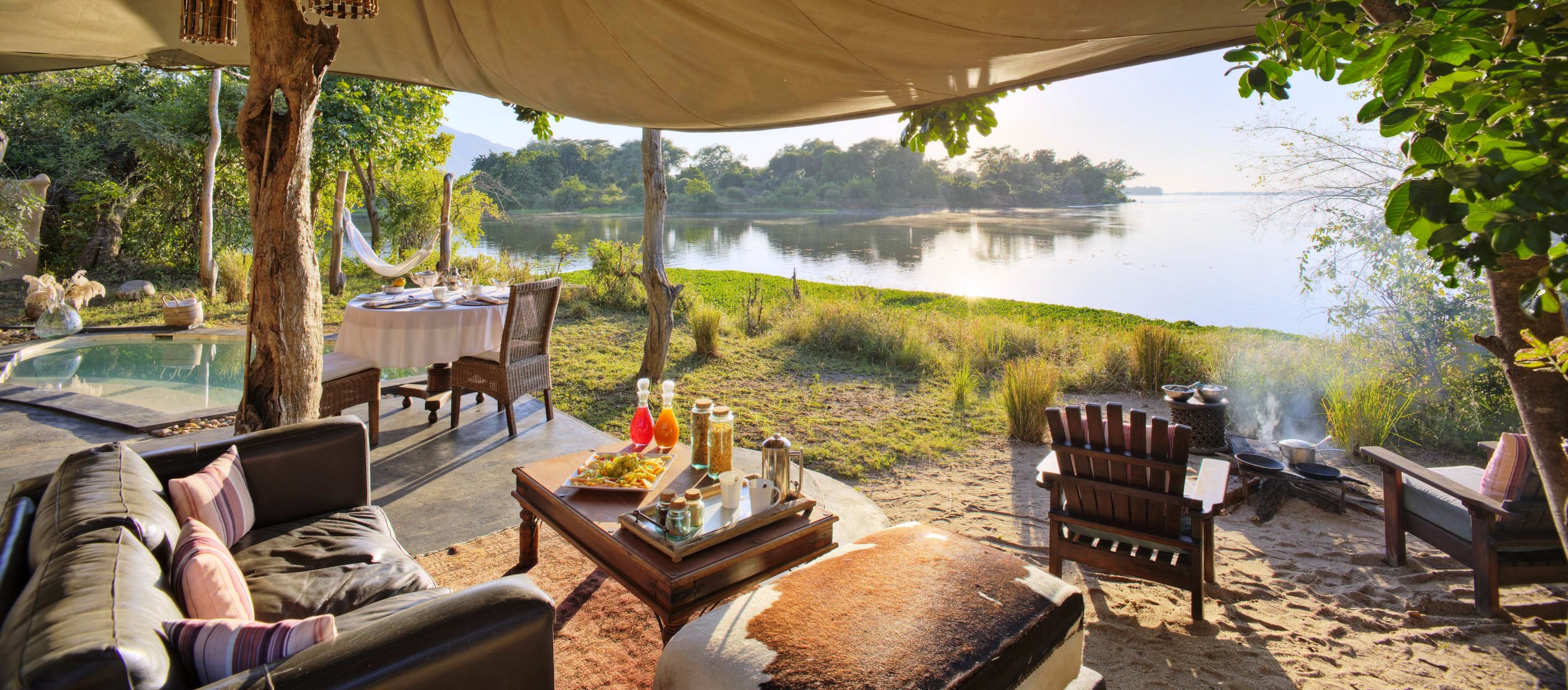 Dining at Chongwe River Camp