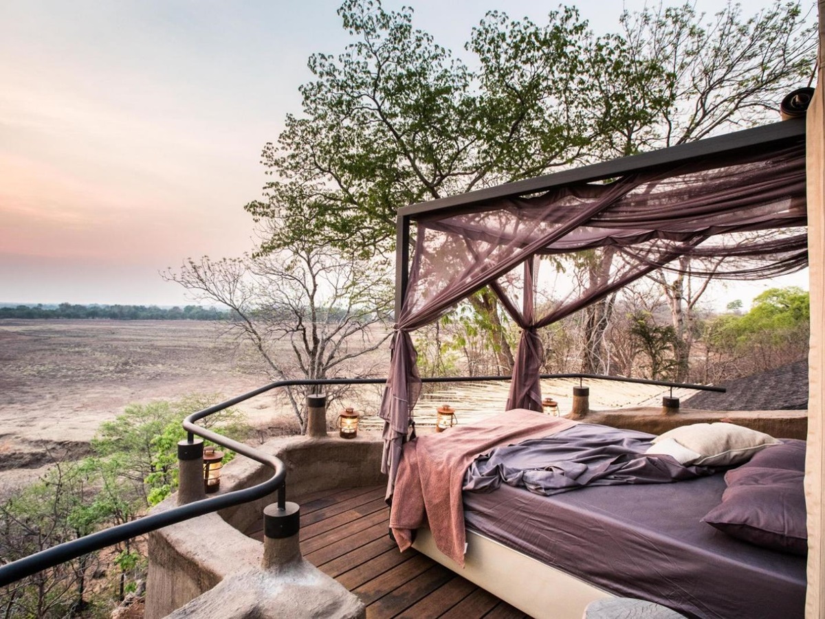 Starbed at Puku Ridge camp in the South Luangwa National Park