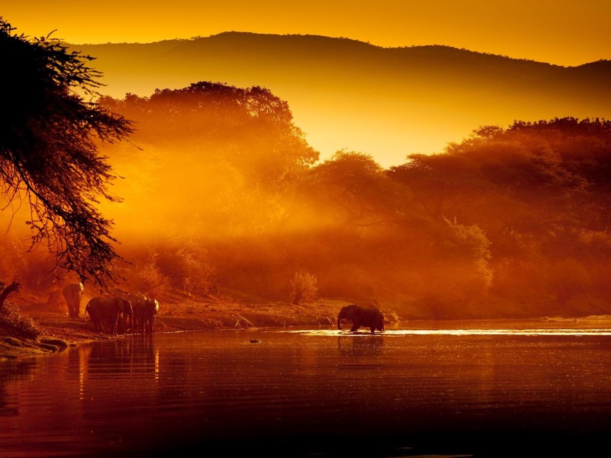 A beautiful sunset at Chongwe River House