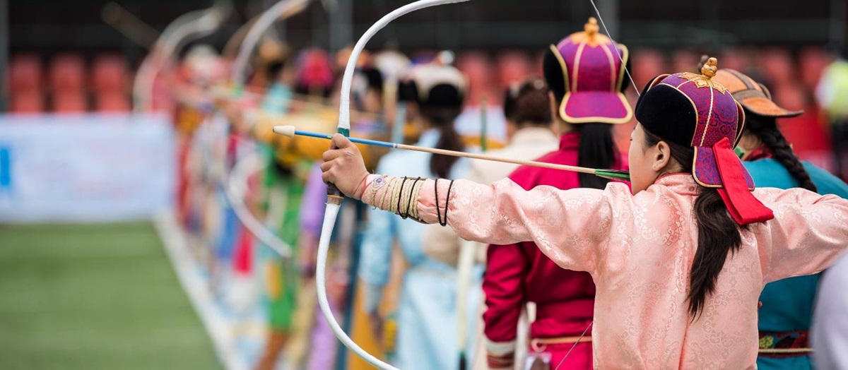 Mongolian archers