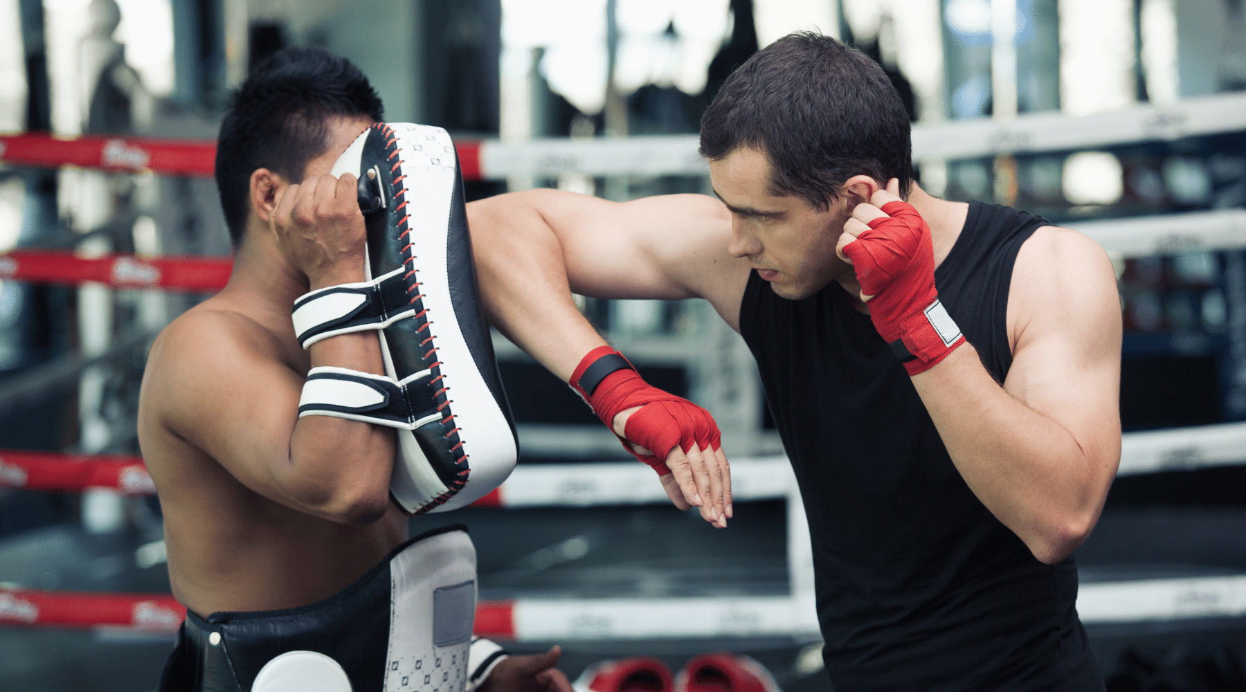 Muay Thai boxing class