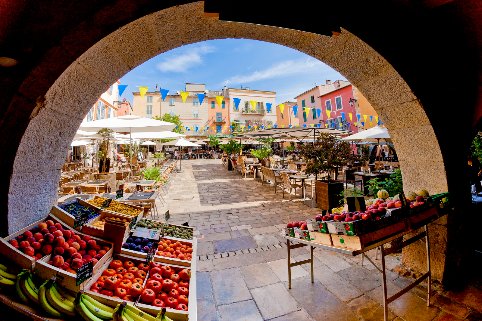 A French market in the Cote d'Azur