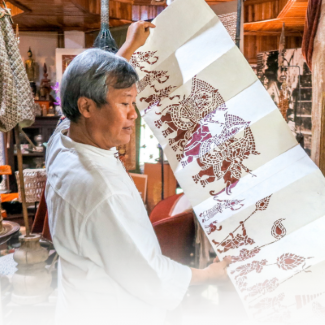 Tiao, Red Savannah's local artist on the ground in Laos