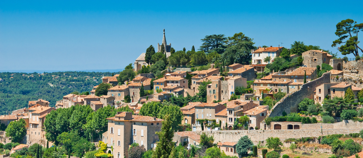 A view of Bonnieux in Provence, France