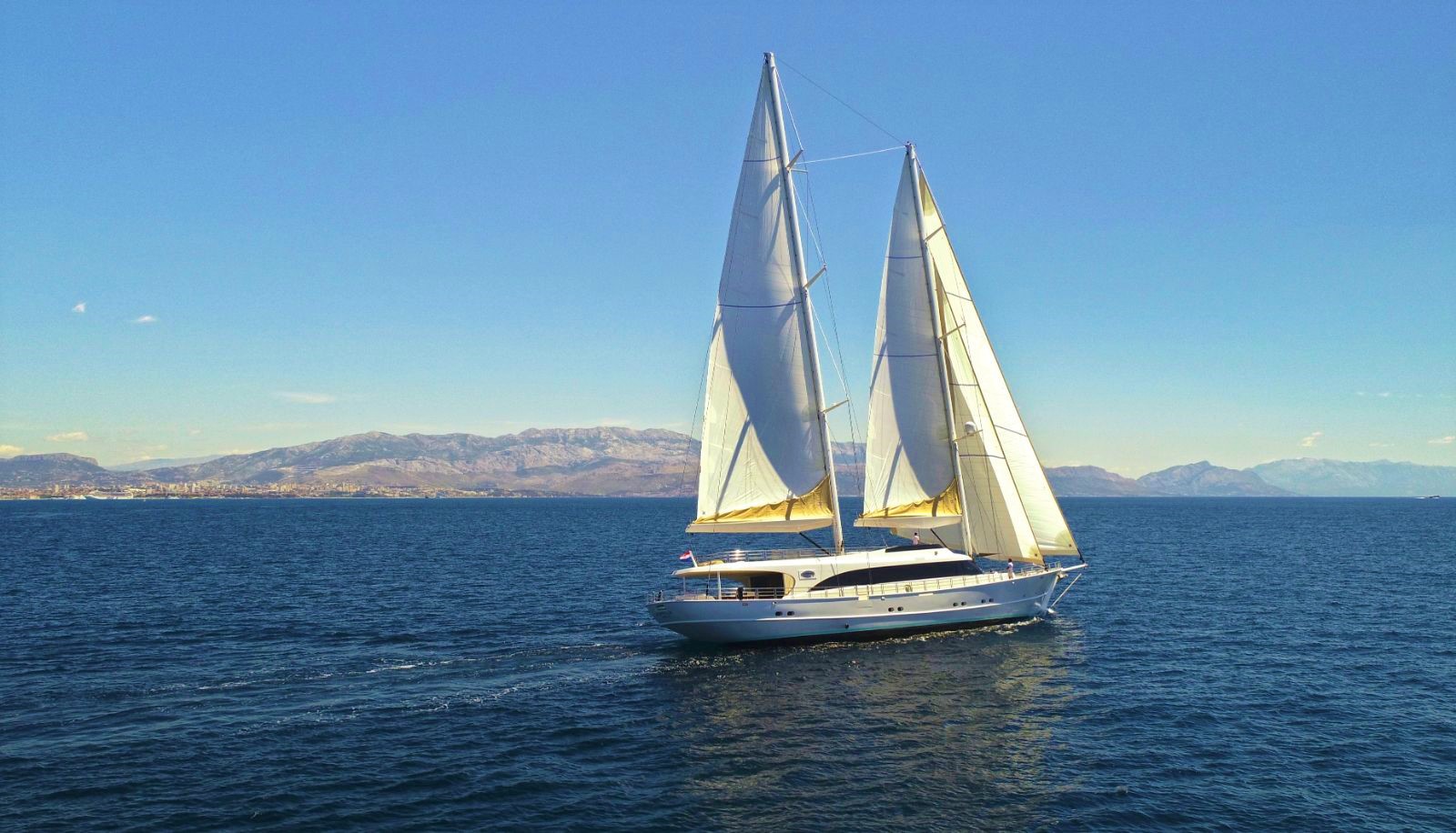 Wide exterior view of the Acapella gulet in Croatia