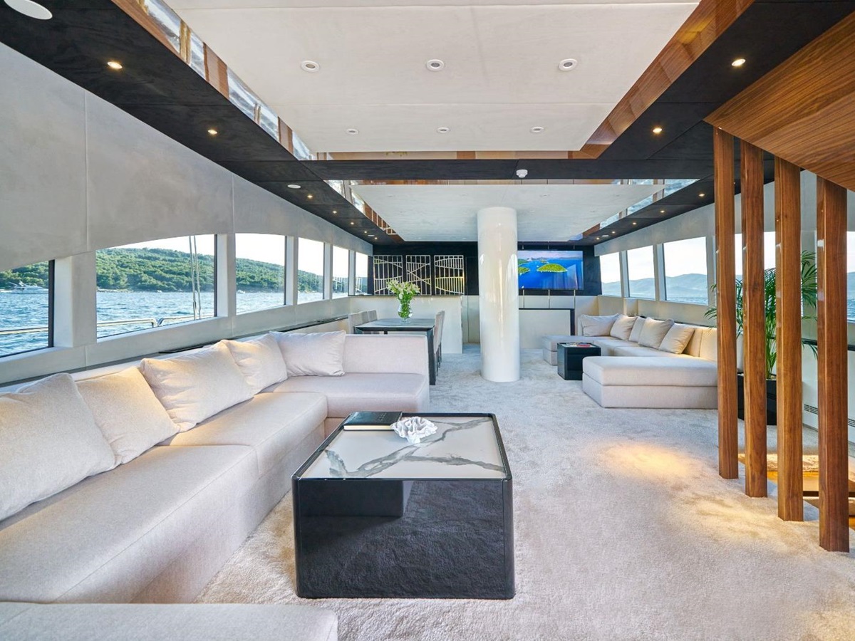 lounge interior onboard Acapella gulet in Croatia