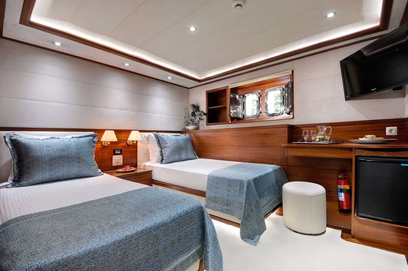 Twin cabin onboard the Allesandro 1 gulet in Croatia