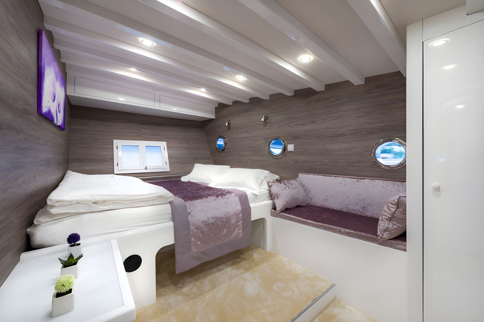 Double cabin bedroom onboard the the Andjeo gulet in Coatia