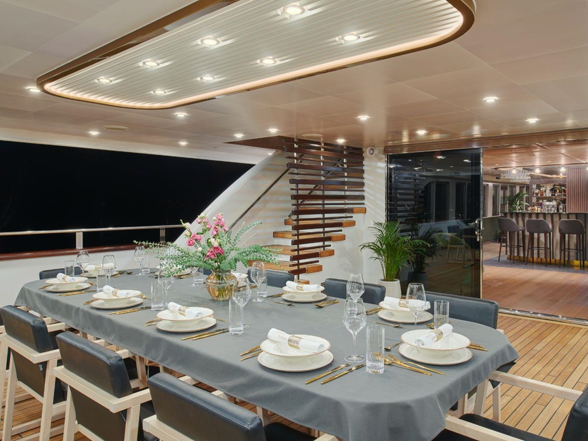 Dining table onboard the Anima Maris gulet in Croatia