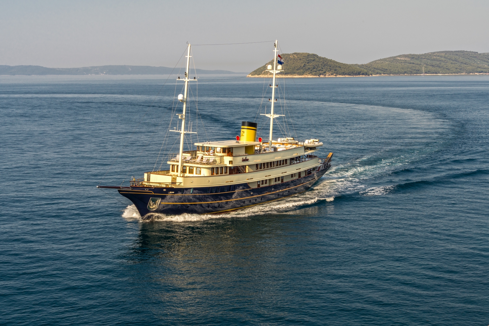 Luxury gulet Casablanca cruising along the Croatian coast